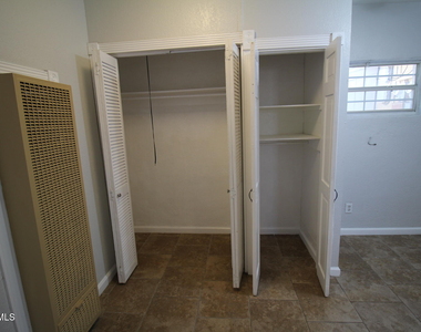 8903 Old County Road - Photo Thumbnail 8
