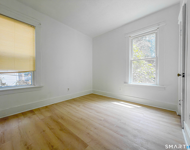 445 Dixwell Avenue - Photo Thumbnail 10