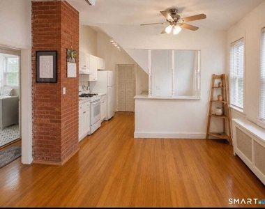 97-99 Beacon Street - Photo Thumbnail 1
