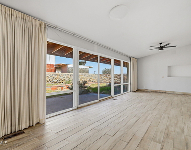 2801 Polk Avenue - Photo Thumbnail 14