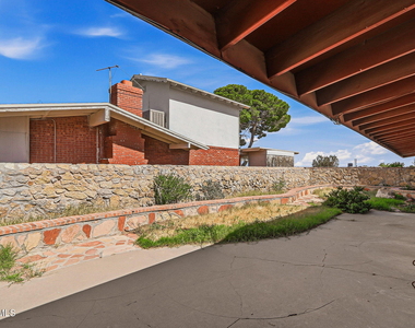 2801 Polk Avenue - Photo Thumbnail 35