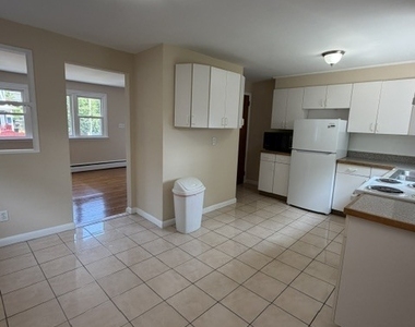 7 Eclipse Avenue - Photo Thumbnail 6