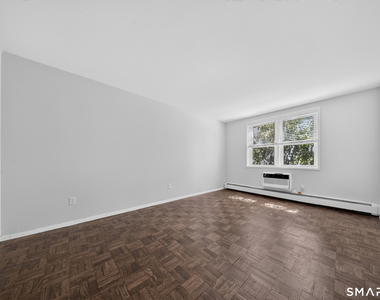 140 Grove Street - Photo Thumbnail 9