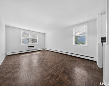 140 Grove Street - Photo Thumbnail 4