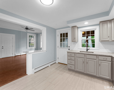 324 Main Street - Photo Thumbnail 1