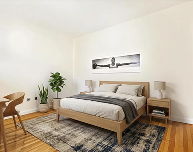 East 35th Street / 3rd Ave - Photo Thumbnail 5