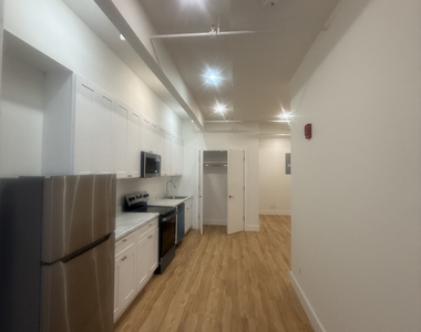 248 West 35th Street - Photo Thumbnail 5