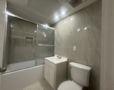 248 West 35th Street - Photo Thumbnail 9