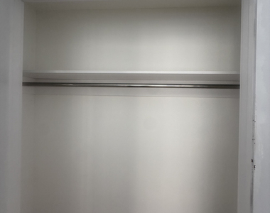 248 West 35th Street - Photo Thumbnail 3