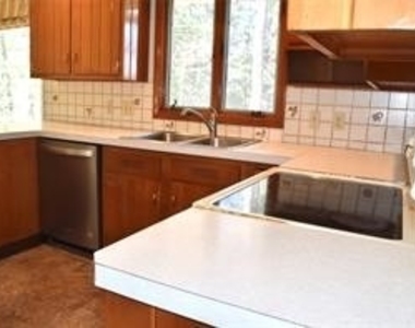 3213 Briarcliff Avenue - Photo Thumbnail 16