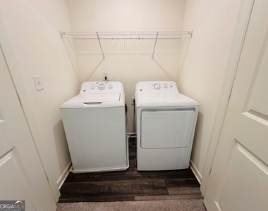 423 Towson Street - Photo Thumbnail 15