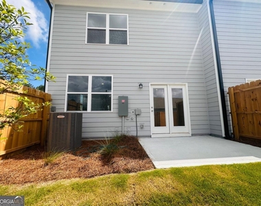 423 Towson Street - Photo Thumbnail 25