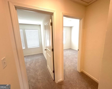 423 Towson Street - Photo Thumbnail 17