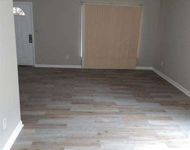 4500 Shannon Boulevard - Photo Thumbnail 1