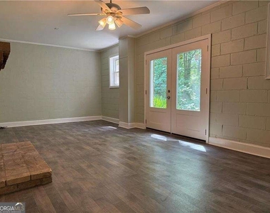 782 Prince Avenue - Photo Thumbnail 26