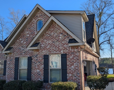 326 Willow Cove Court - Photo Thumbnail 2