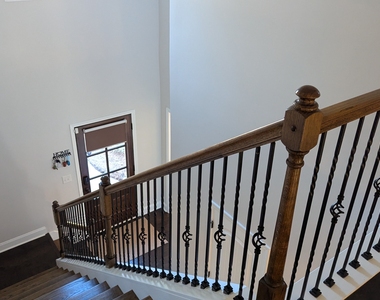 326 Willow Cove Court - Photo Thumbnail 18