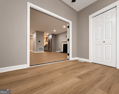 5471 Park Place S - Photo Thumbnail 10