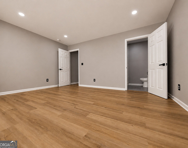 5471 Park Place S - Photo Thumbnail 14