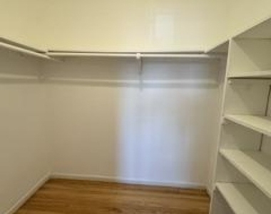 120 W 3rd Ave - Photo Thumbnail 6