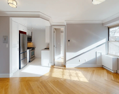 50 West 93rd Street - Photo Thumbnail 2