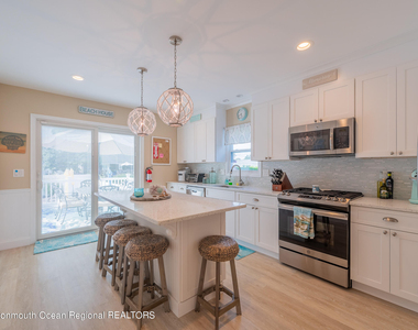 214 Atlantic Avenue - Photo Thumbnail 9