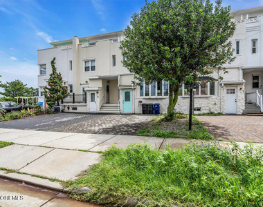8 Deal Lake Court - Photo Thumbnail 20