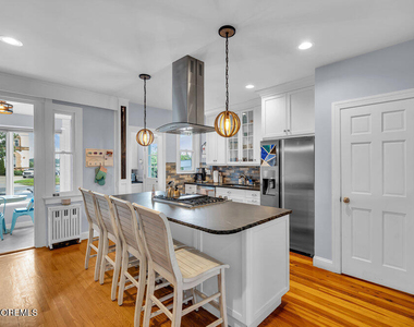 8 Deal Lake Court - Photo Thumbnail 2