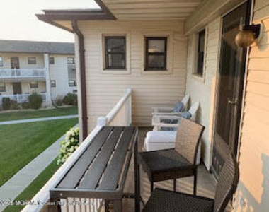 88 Wharfside Drive - Photo Thumbnail 1
