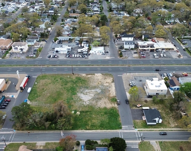506 Lloyd Road - Photo Thumbnail 27