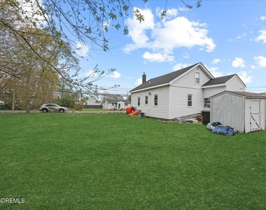 506 Lloyd Road - Photo Thumbnail 5
