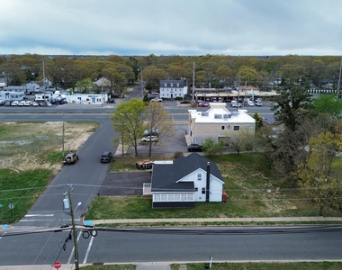 506 Lloyd Road - Photo Thumbnail 25