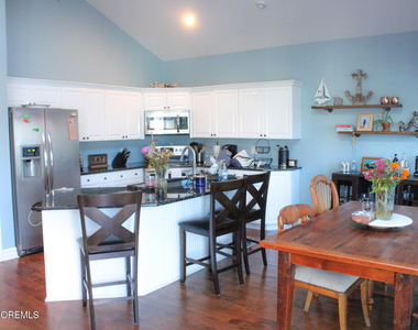 3428 Maritime Drive - Photo Thumbnail 7