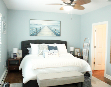 3428 Maritime Drive - Photo Thumbnail 10
