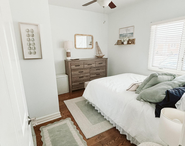 3428 Maritime Drive - Photo Thumbnail 14