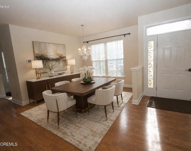 86 Banyan Boulevard - Photo Thumbnail 6
