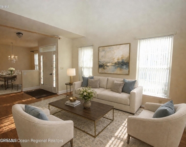 86 Banyan Boulevard - Photo Thumbnail 3
