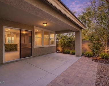 3006 W Ferruccio Place - Photo Thumbnail 28