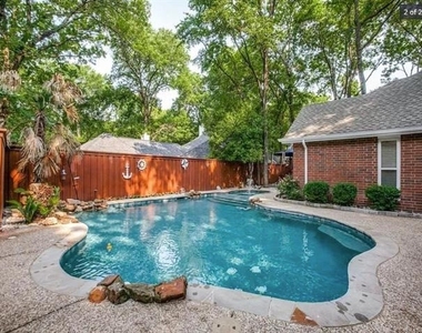 818 Torrey Pines Lane - Photo Thumbnail 22