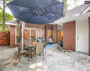 818 Torrey Pines Lane - Photo Thumbnail 21