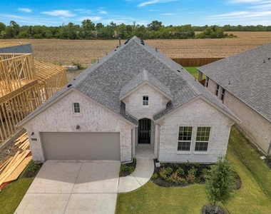 603 Parrino Parkway - Photo Thumbnail 28