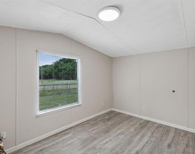 1946 County Road 2290 - Photo Thumbnail 22