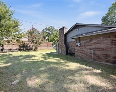 809 James Street - Photo Thumbnail 28