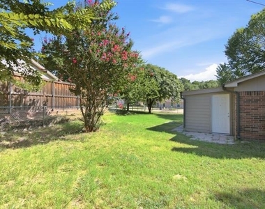 809 James Street - Photo Thumbnail 29