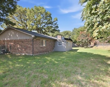 809 James Street - Photo Thumbnail 33