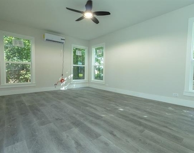 1702 Ethel Avenue - Photo Thumbnail 3