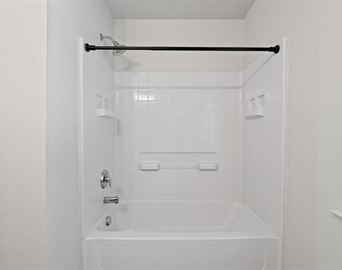 1138 Shearwater Avenue - Photo Thumbnail 13