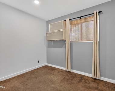 346 E Papago Drive - Photo Thumbnail 22
