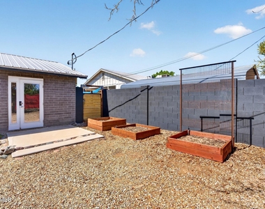 346 E Papago Drive - Photo Thumbnail 29