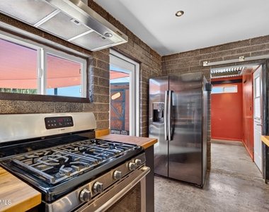 346 E Papago Drive - Photo Thumbnail 14